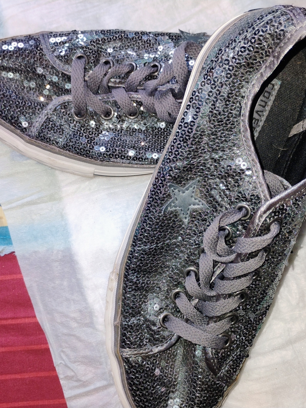 Women's Converse Star Glitter Gray Sequin Low-Top Sneakers